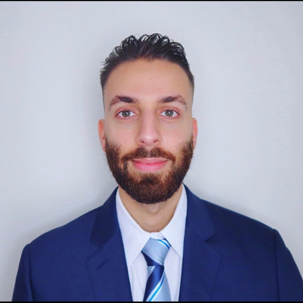 Meet your Posher, Gil